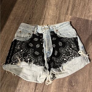 Levi's Paisley, Western Shorts with Frayed Hems